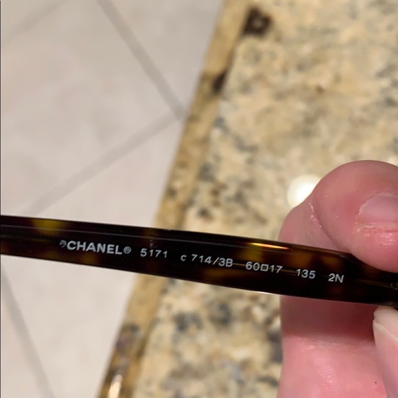 Chanel brown bow design glasses with silver case - Picture 3 of 6